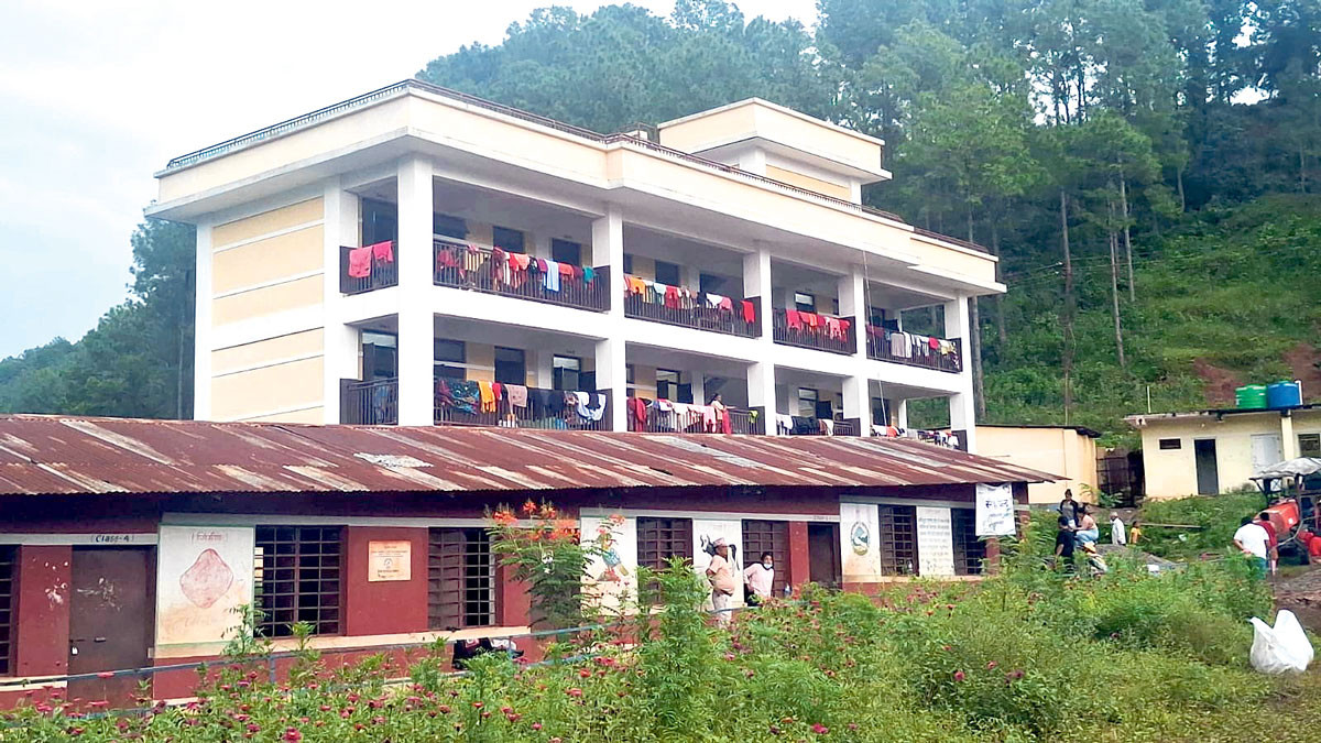 221 Displaced People Leave Holding Centers in Nuwakot in a Single Day